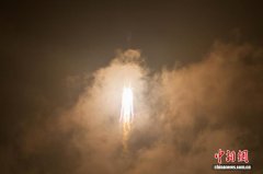 中国成功发射通信技术试验卫星二十四号